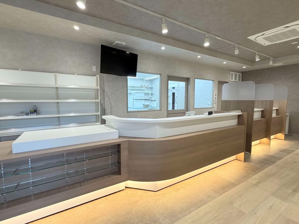 ファーマシーオカムラ薬局東ときわ台店 様